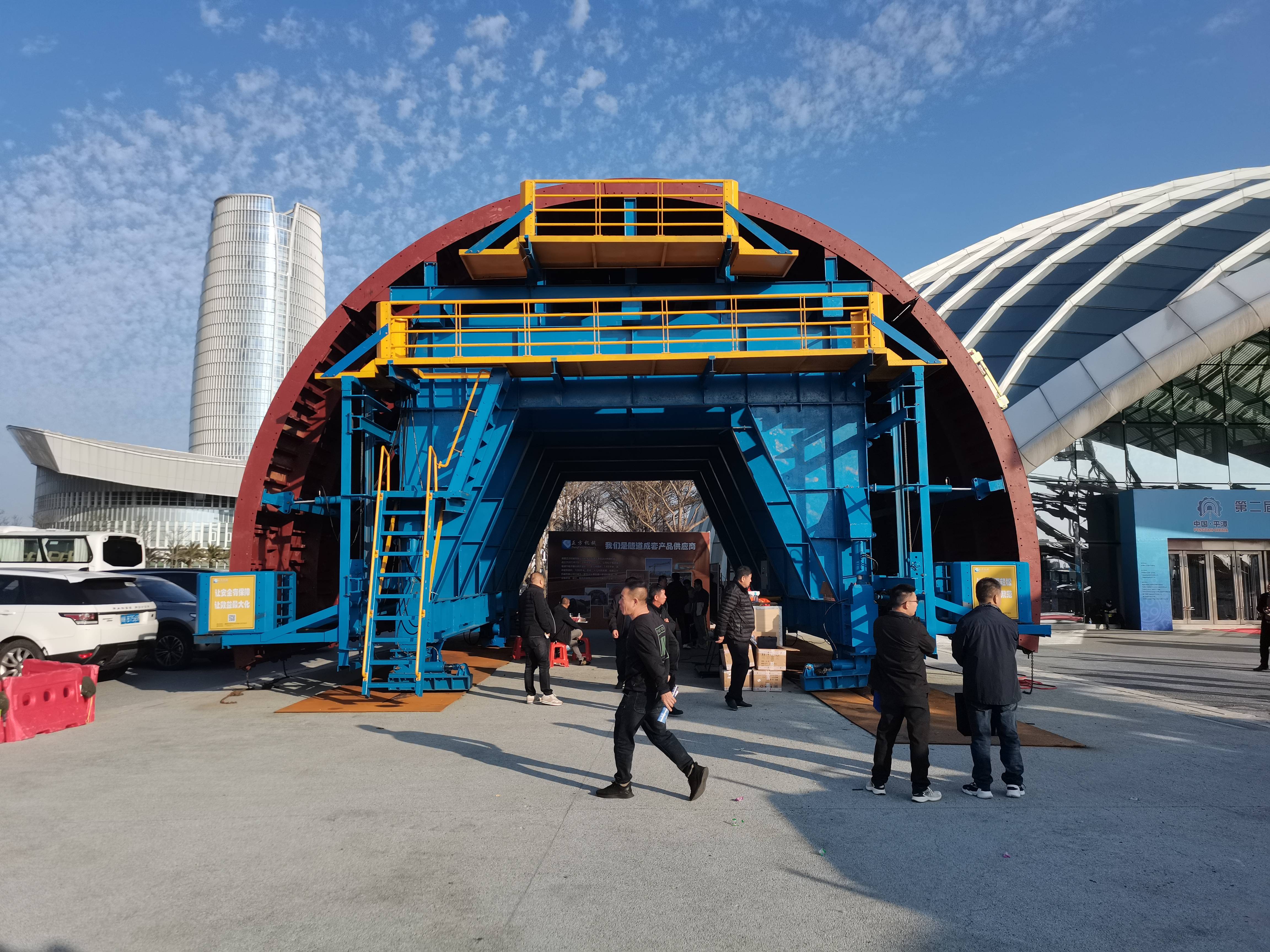 再制造二襯臺(tái)車